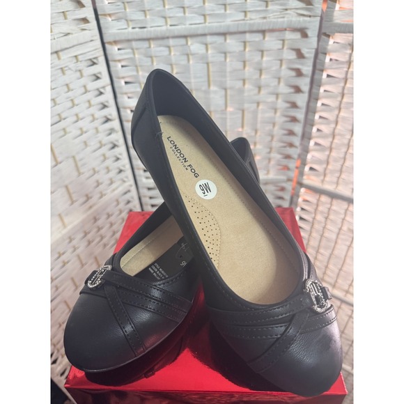 London Fog Shoes - London Fog Wide Width Black Comfort Flats Rhinestone Accent‎ Size 9W